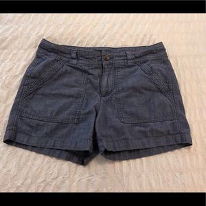 Banana Republic Cotton Denim Colored Shorts Size 4